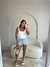 SHORTS JEANS BOLSO OLHO: O shorts que vai deixar seu look ainda mais estiloso! na internet