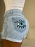 SHORTS JEANS BOLSO OLHO: O shorts que vai deixar seu look ainda mais estiloso! na internet