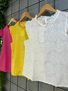 MUSCULOSA BRODERIE KYLE