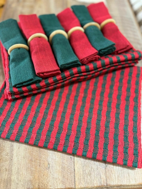 Jogo Americano Natal 18 peças 6 lugares americano, 6 guardanapos, 6 argolas