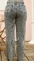 Calça feminina Vintage Sky. Fechamento por botão e zíper. na internet