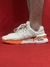 New Balance 997 - Bege e Laranja