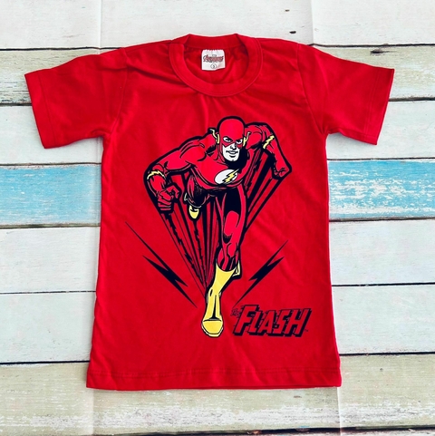Camiseta Infantil Personagens - Avengers