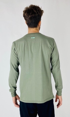 Remera Manga Larga Park en internet