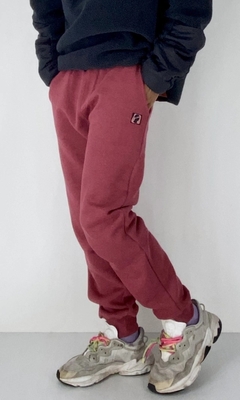 Jogging Frizado Bordo - comprar online