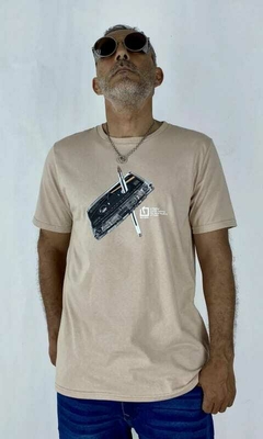REMERA MC S25 CASSETTE FLOYD