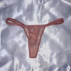 Calcinha Renda Sexy Fio Dental na internet