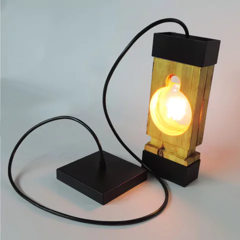 Luminária com Pendente SOL. Natural com preto. - Util casa e jardim