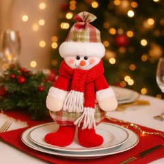 Boneco Mesa Natal Papai Noel Boneco Neve Decorativo Enfeite Meia Natalina 22cm Árvore Grande Boneco - Vibe de Casa