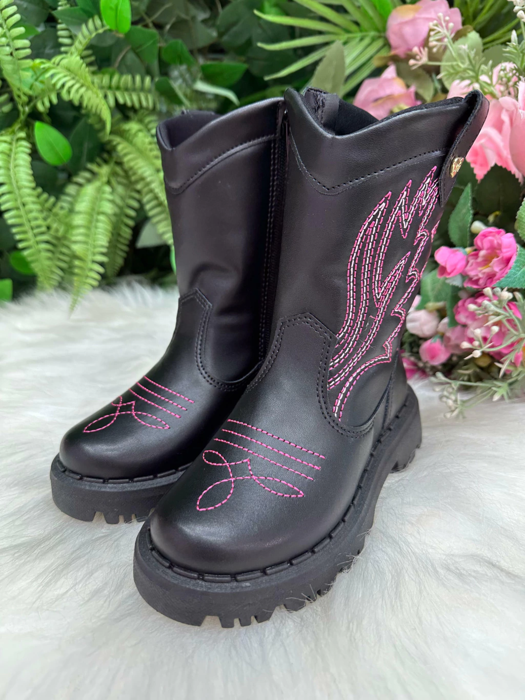 Bota Nilqi Texana Isabella Preto e Pink