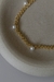 Pulseira com detalhes de pérola