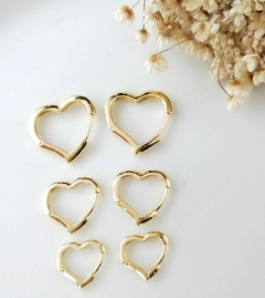 Trio de Brincos Argola Coração - comprar online