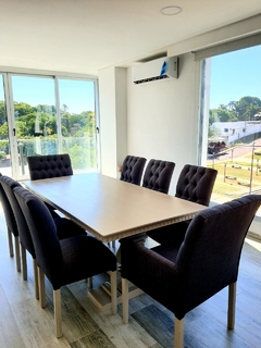 Juego De Comedor RH CAPITONÉ - Todo Mesas