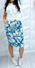 Conjunto T-shirt com Saia Cor bege Azul na internet
