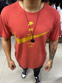 camiseta Nike G