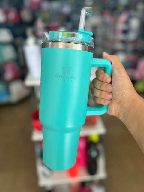 CANECA TERMICA STANLEY COM CANUDO