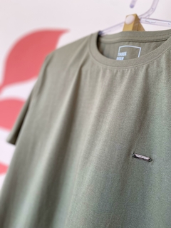 Camiseta Masc Silk Básica