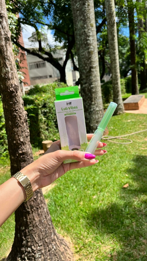 Lubrificante LubVibes 5g com aplicador Intt - comprar online