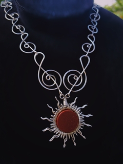 Colar Sol em Claves de Sol - comprar online