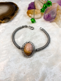 Pulseira com Rodonita na internet