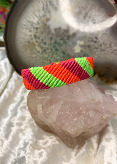Pulseira de Macramê Ponto Fechado (ou tornozeleira) - comprar online