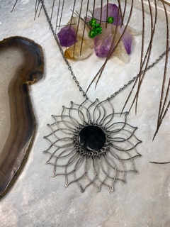 Colar Mandala com Ágata Negra - Elemento Zarab