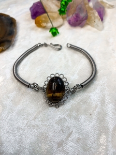 Pulseira com Olho de Tigre na internet