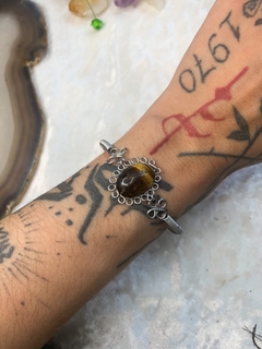 Pulseira com Olho de Tigre - comprar online
