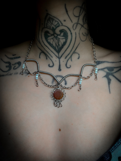 Colar com Pedra do Sol - online store