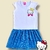 Vestido infantil branco com estampa da Hello Kitty e saia azul