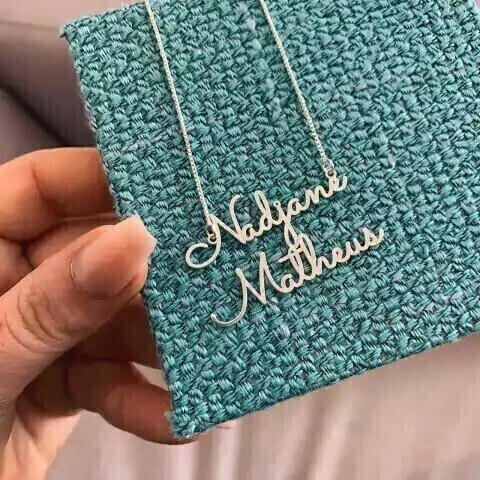 Gargantilha Nome Fonte Cursiva Duplo