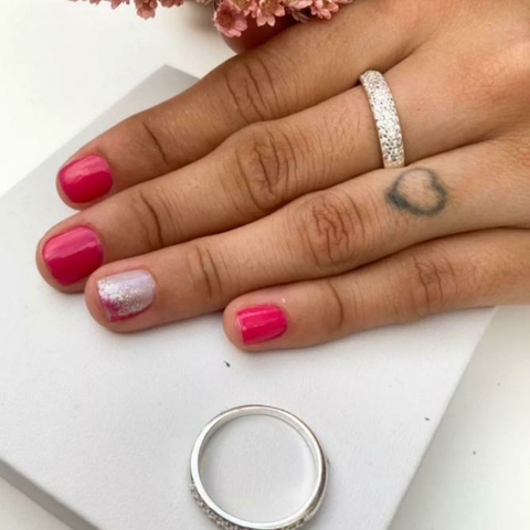 Anel Meia aliança Cravejado em Prata 925