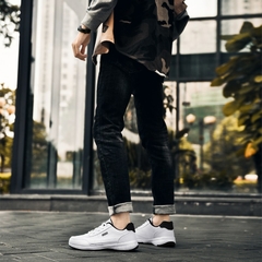 Tênis Masculino Confortável Sneakers na internet