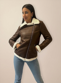 Campera Simil Cuero Ecologico Con Piel Larga Cruzada Mujer - comprar online