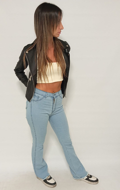 Campera Engomada Bengalina Elastizada Cruzada Mujer Vestir
