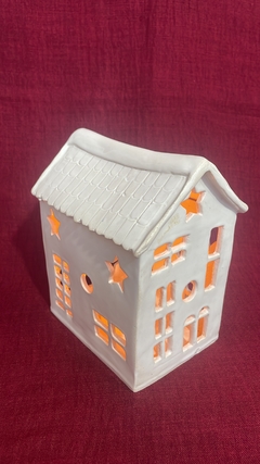 Casinha de Porcelana, feita à mão. na internet