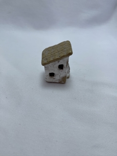 Miniatura de Casas em cerâmica, feito a mão. - loja online