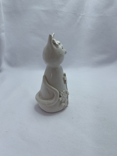 Escultura de Gata em cerâmica, feita à mão. - comprar online