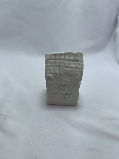 Miniatura de Casas em Cerâmica, feito à mão. na internet