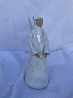 Anjo, cerâmica feito a mão. - comprar online