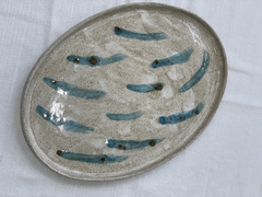 Kit com 1 Travessa e 3 Pratos em ceramica, feito à mão. na internet