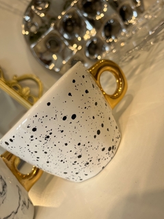 Taza cónica con asas oro - Jossefina Decohome