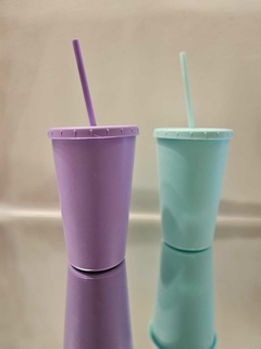 Vaso con sorbete PVC