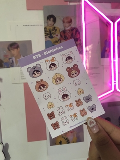 Cartela adesiva - Bts bichinhos na internet