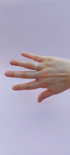 Anillo Alba en internet