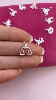 Dije Libra