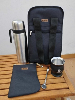 Kit matero FansdelMate negro - Mate - Bombilla - Yerbera - Bolso - Bolsa