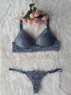Conjunto em Renda