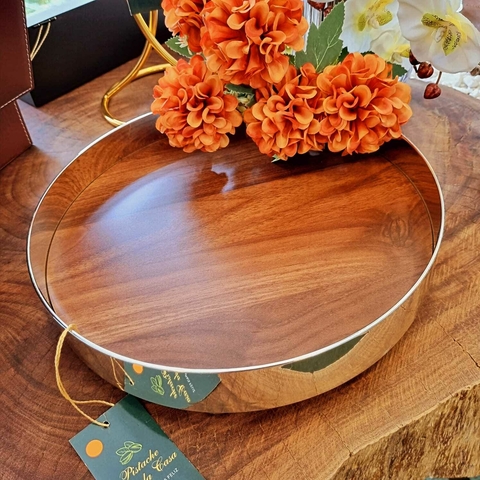 Bandeja Redonda Prata e Madeira Giratória 30cm.