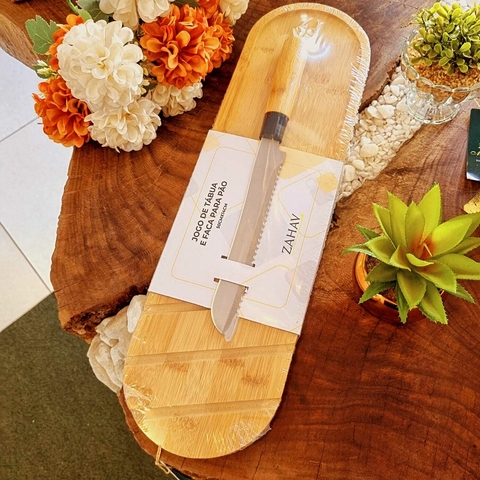 Jogo de Tábua e Faca de Pão